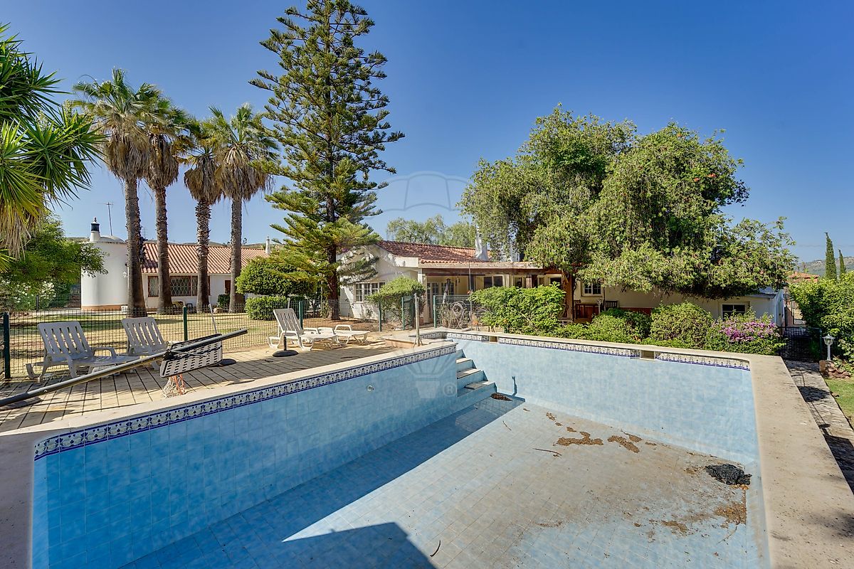 listing 121601119-210 picture-0