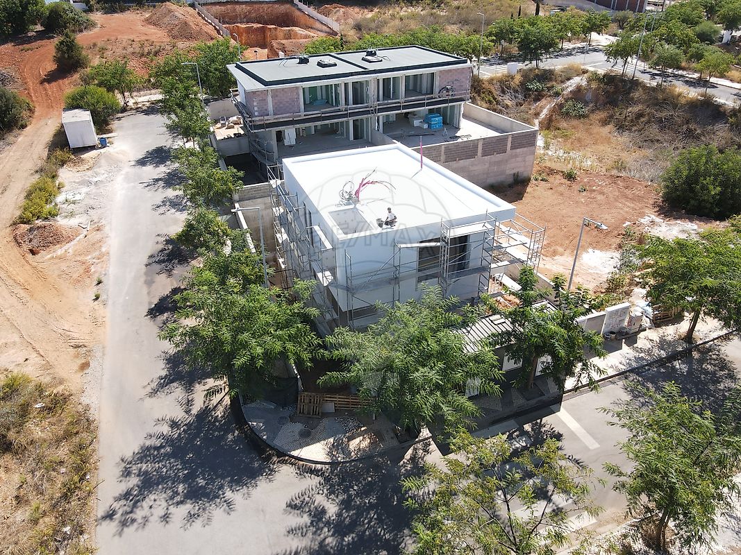 Moradia T4 à venda em Albufeira e Olhos de Água, Albufeira — foto 2