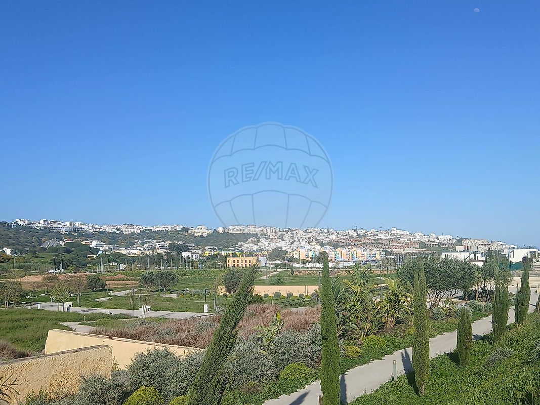 Moradia T4 à venda em Albufeira