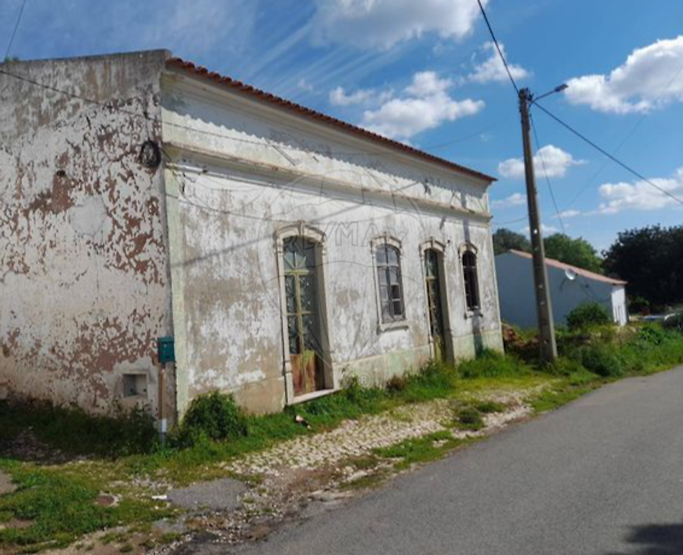 Moradia T3 à venda em Silves