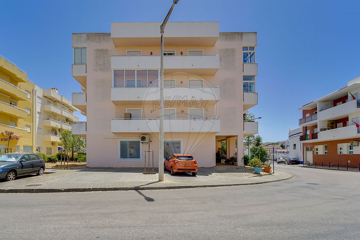 Apartamento T2 à venda em Estômbar e Parchal, Lagoa — foto 26
