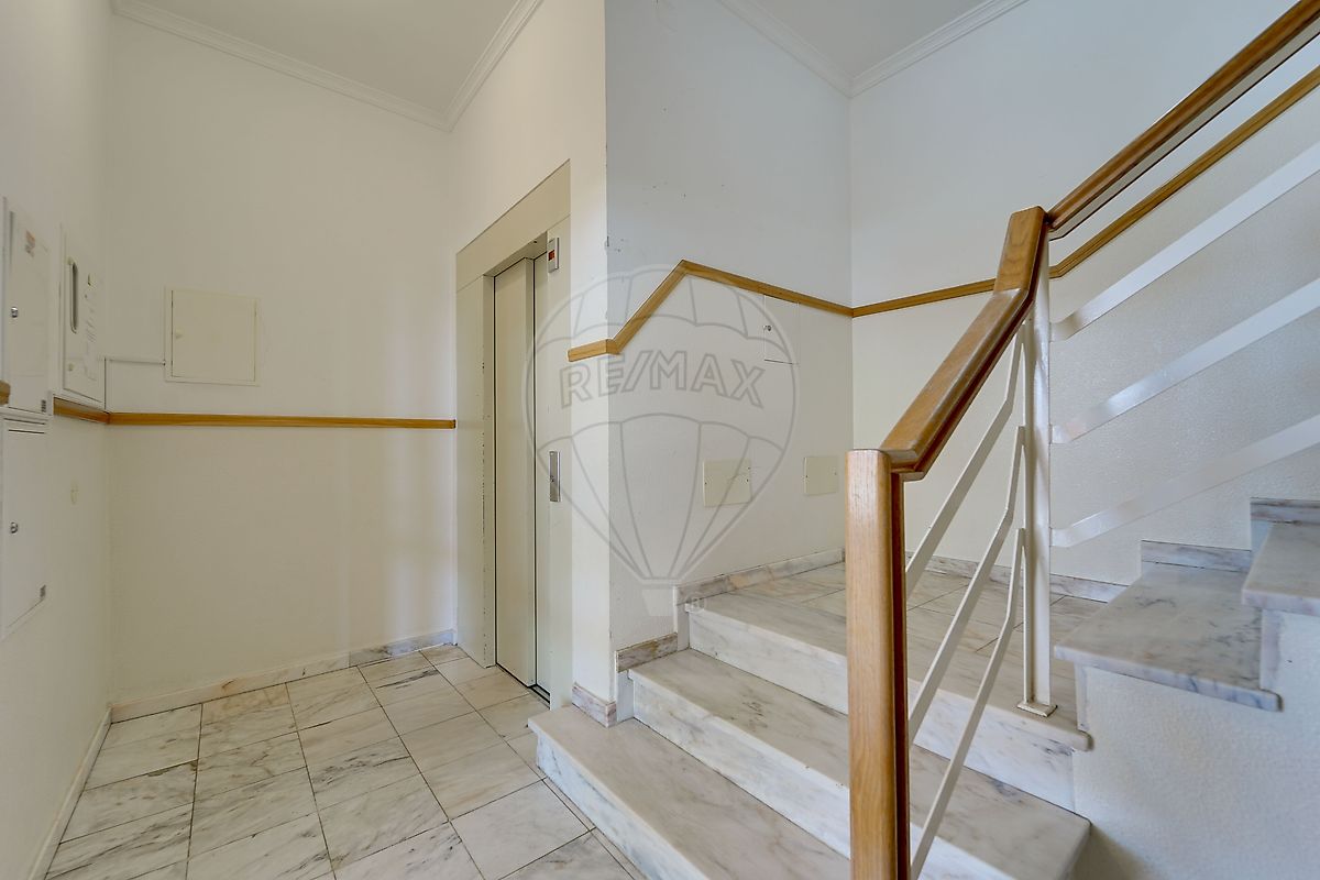 Apartamento T2 à venda em Estômbar e Parchal, Lagoa — foto 23
