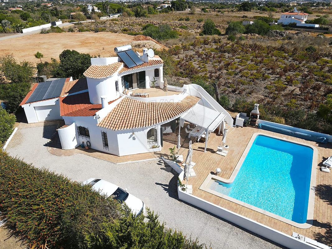 Moradia T3 em Armação de Pêra, €825.000