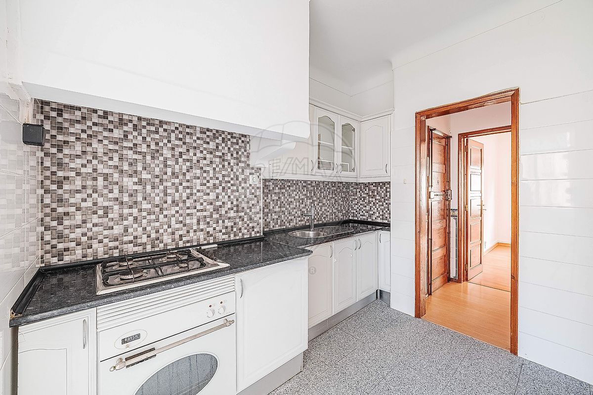 Apartamento T2 em Queluz e Belas 3