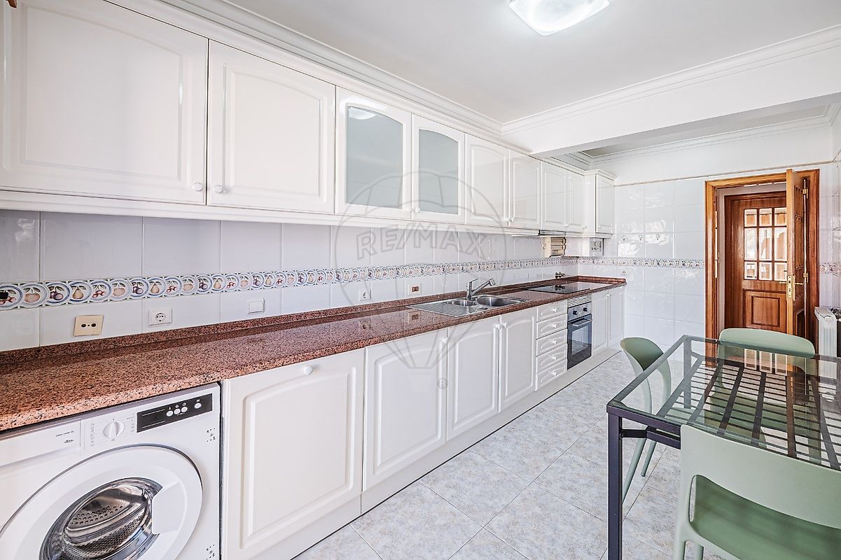 Apartamento T2 à venda em Rio de Mouro, Sintra — foto 13