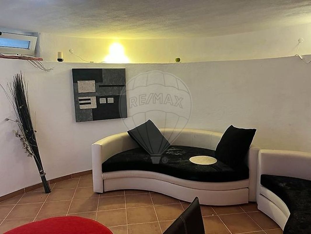 listing 126731074-1 picture-0