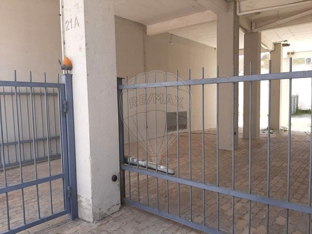 Garagem para venda