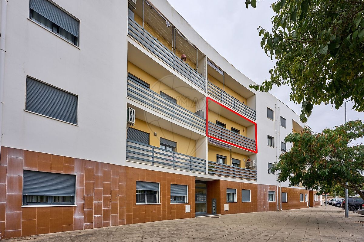 Apartamento T3 para arrendar em Santiago do Cacém