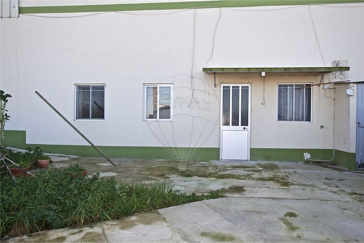 listing 121701423-68 picture-0