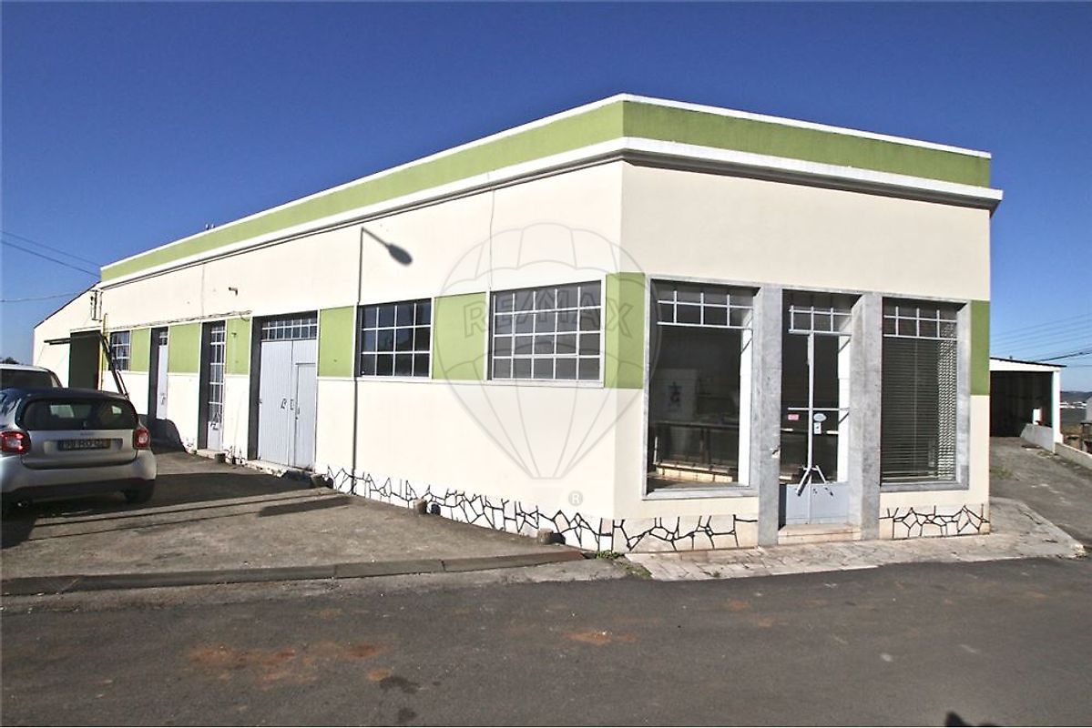 listing 121701423-68 picture-0