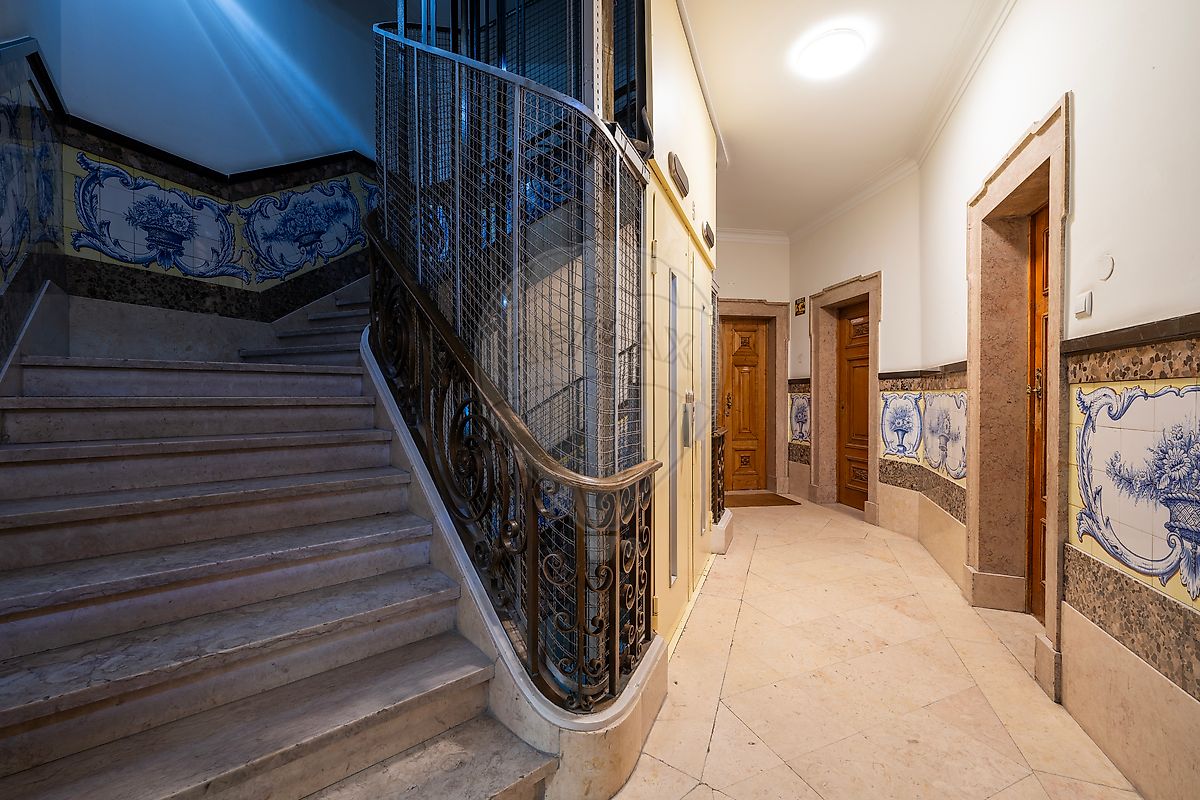 listing 121701547-3 picture-0
