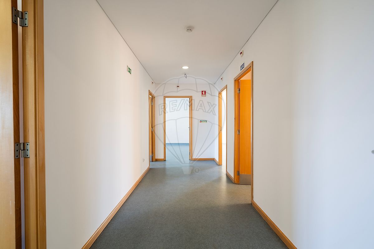 listing 121701547-3 picture-0