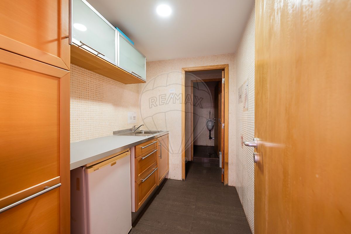 listing 121701547-3 picture-0