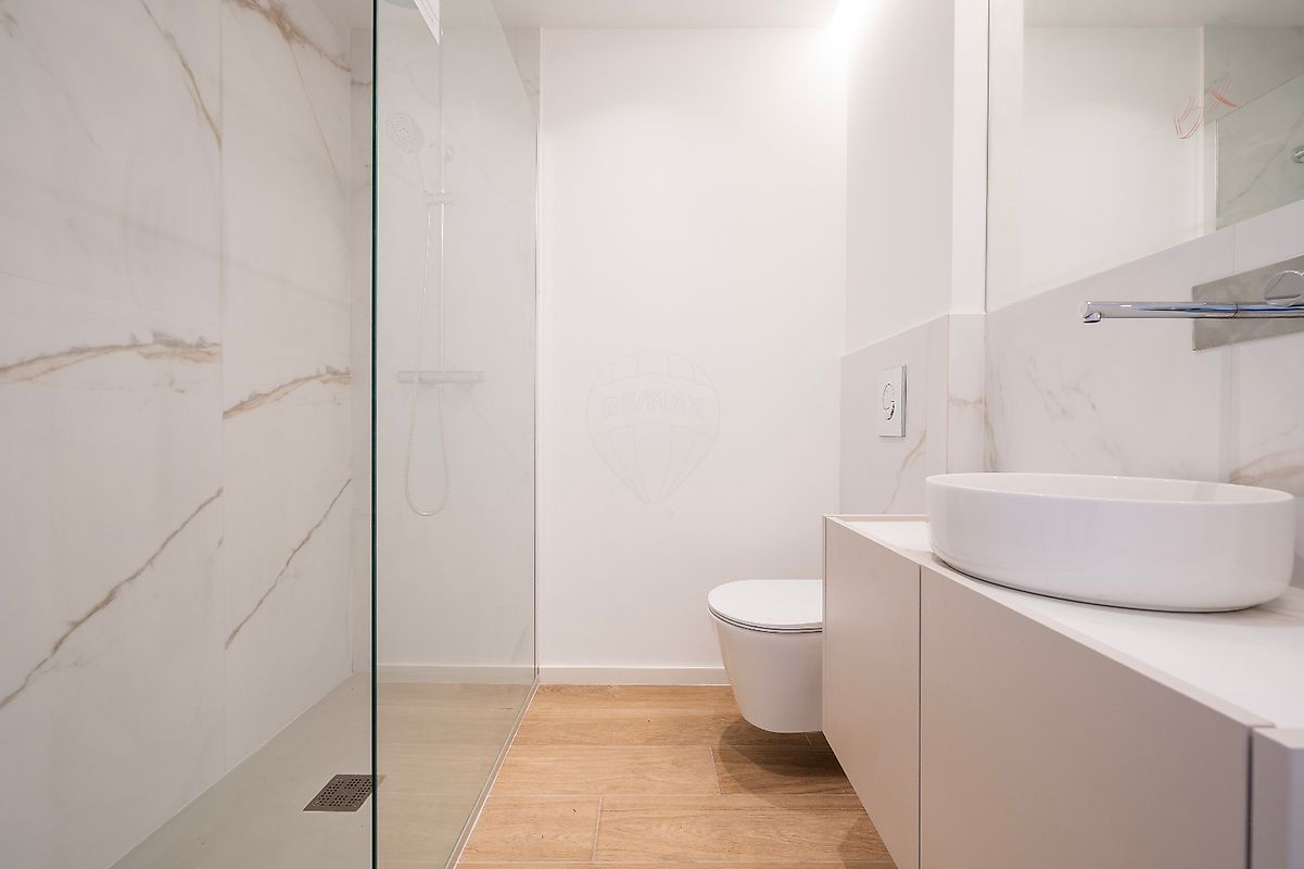 listing 121701262-202 picture-0