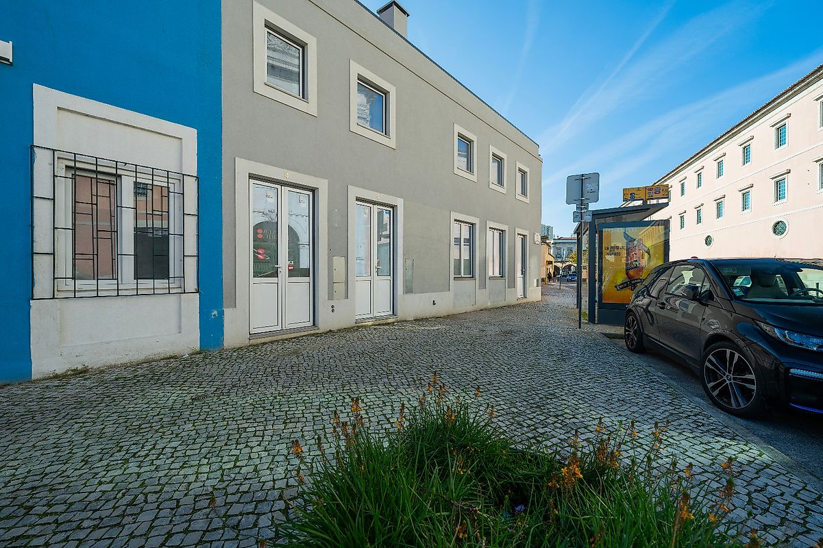 listing 121701262-202 picture-0