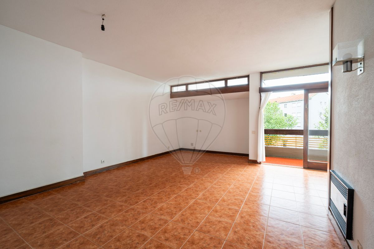 listing 121701534-15 picture-0
