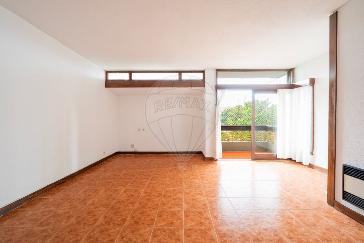listing 121701534-15 picture-0