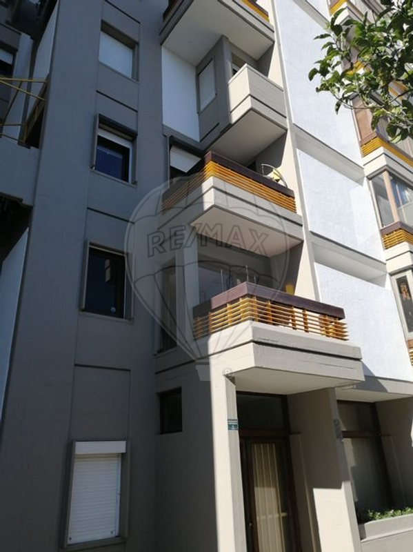 listing 121701534-15 picture-0