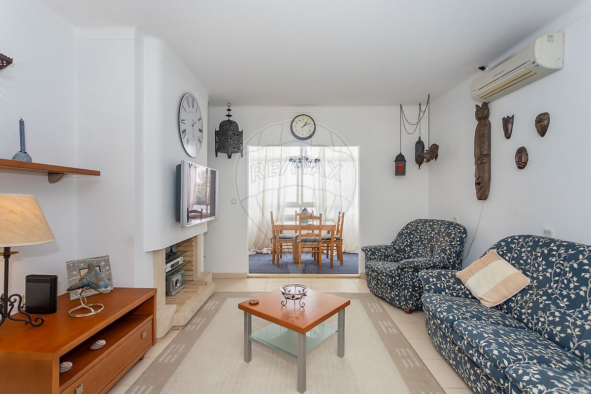 listing 121701472-16 picture-0