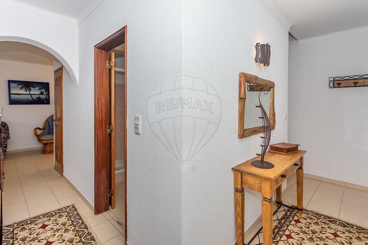 listing 121701472-16 picture-0