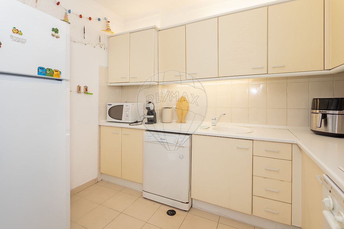 listing 121701472-16 picture-0