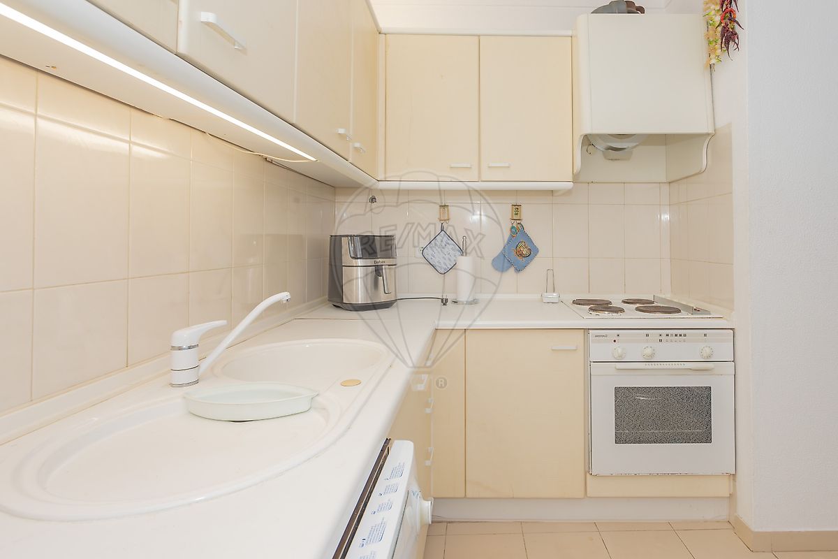 listing 121701472-16 picture-0