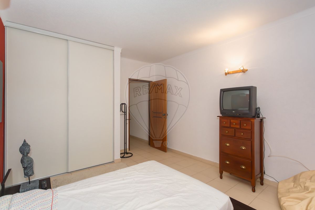 listing 121701472-16 picture-0