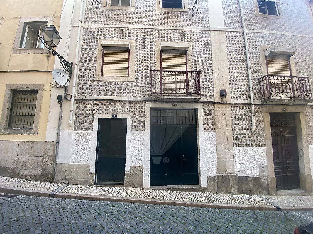listing 121701471-136 picture-0