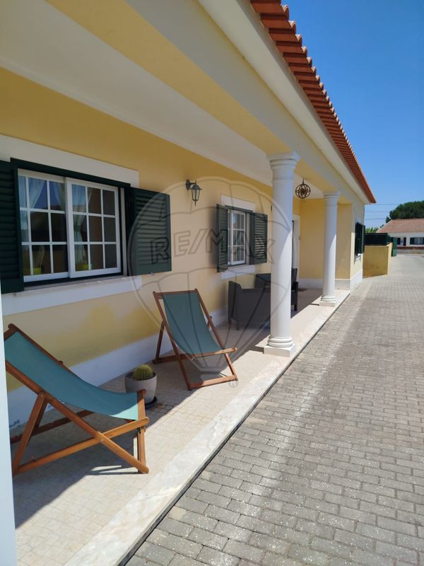 Moradia T4 para venda