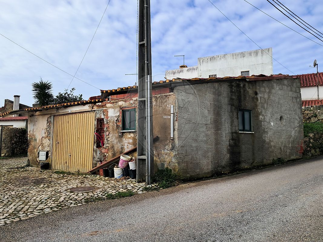 Garagem à venda em Caldas da Rainha