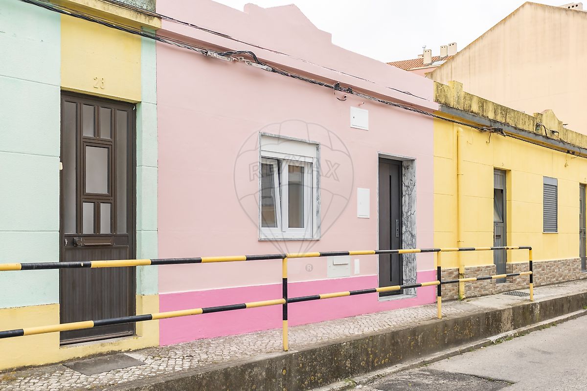 Moradia T2 à venda em Moita