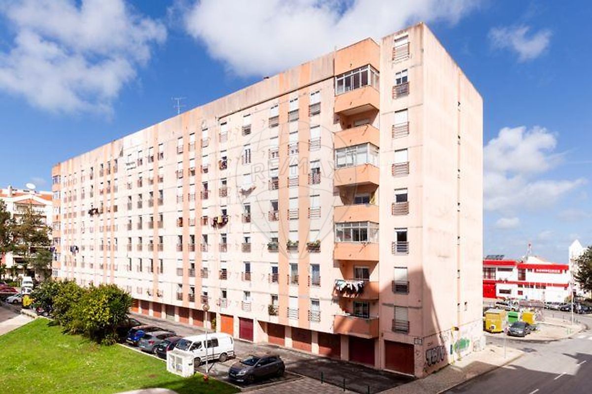 Apartamento T2 à venda em Sintra