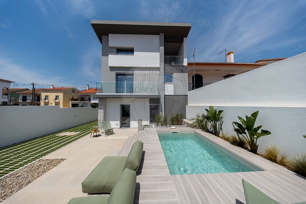 Apartamento T3 à venda em Almeirim