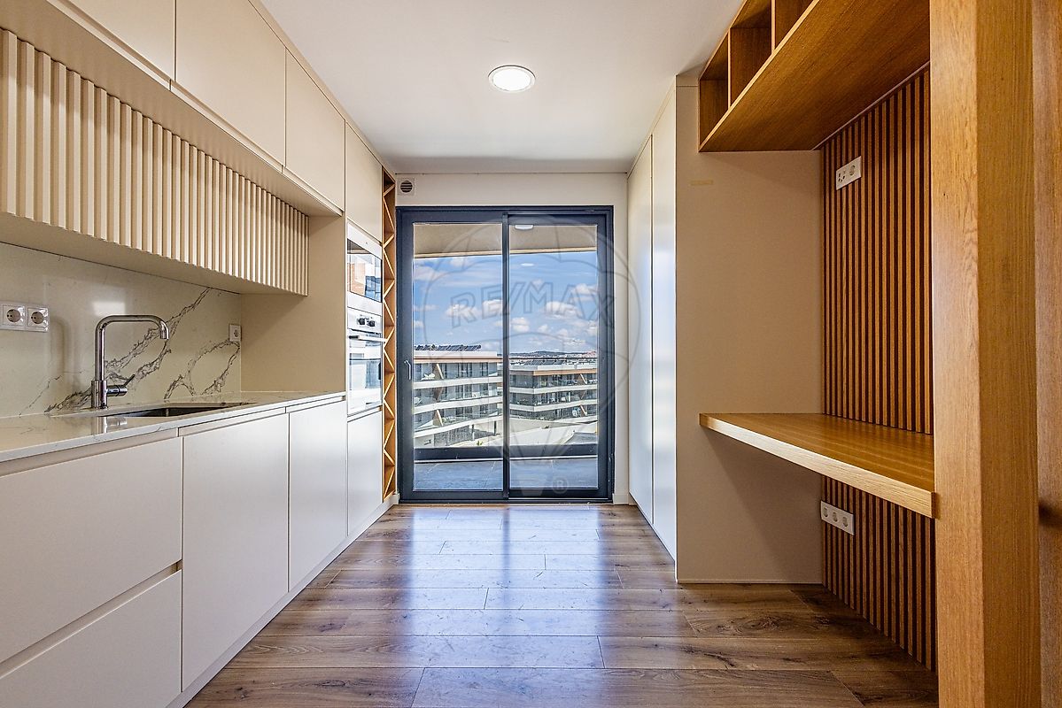 Apartamento T5 à venda em Carnaxide e Queijas, Oeiras — foto 19