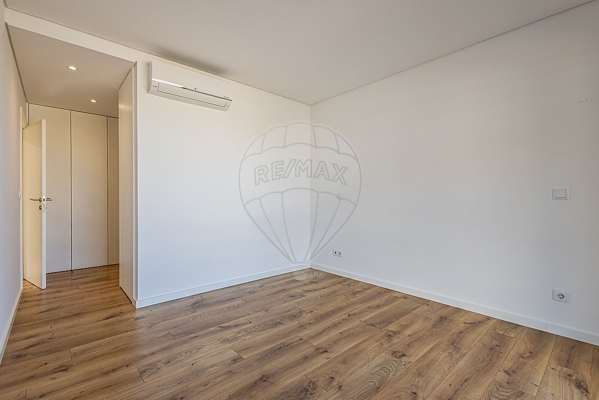 Apartamento T5 à venda em Carnaxide e Queijas, Oeiras — foto 33