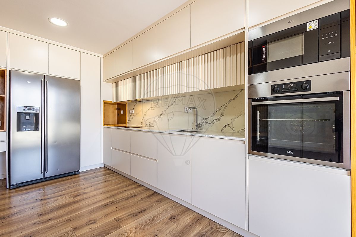 Apartamento T5 à venda em Carnaxide e Queijas, Oeiras — foto 18