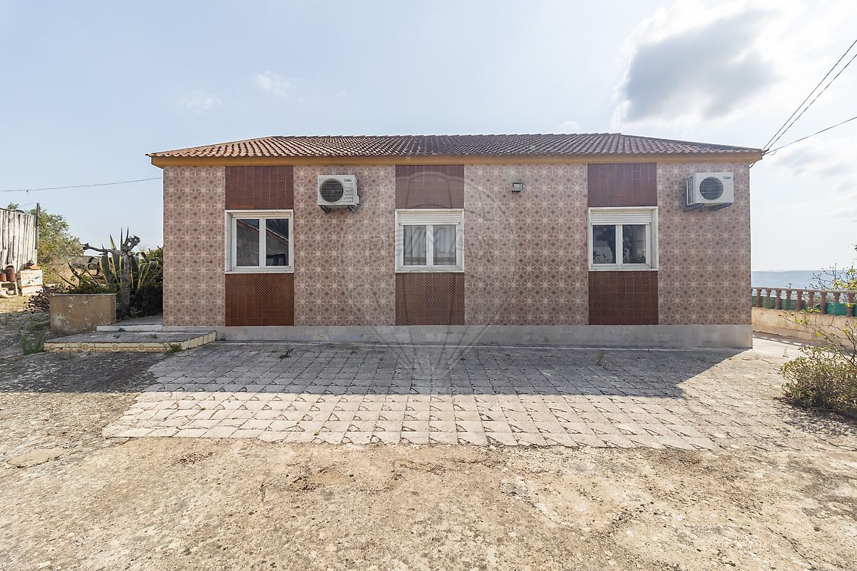 Apartamento T2 à venda em Arruda dos Vinhos
