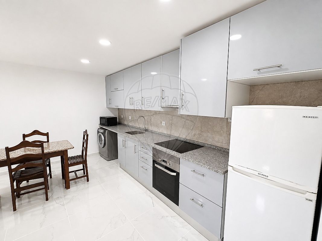 Moradia T1 à venda em Santo António da Charneca, Barreiro — foto 22