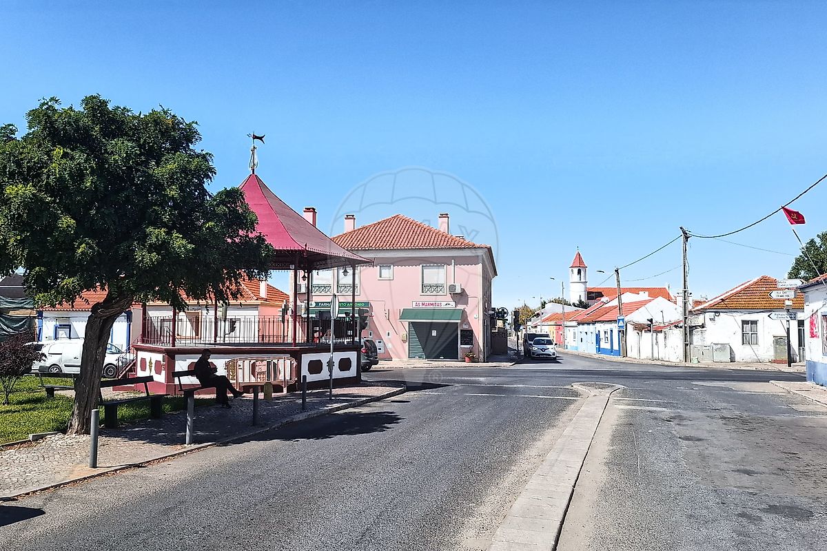 Moradia T3 à venda em Santo António da Charneca, Barreiro — foto 32