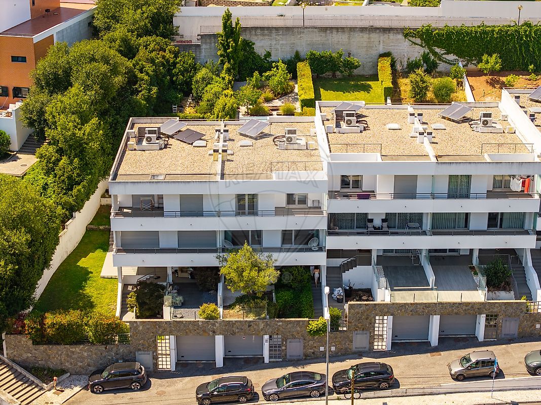 Moradia T5 à venda em Barcarena, Oeiras — foto 2