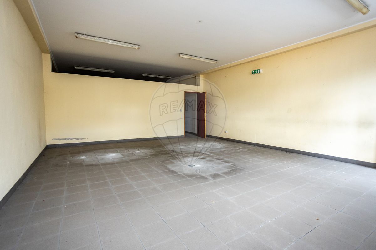 listing 121741024-614 picture-0