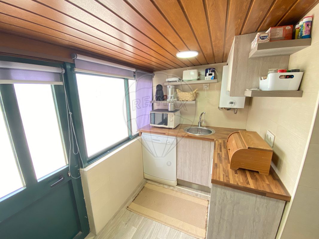 listing 121741103-183 picture-0