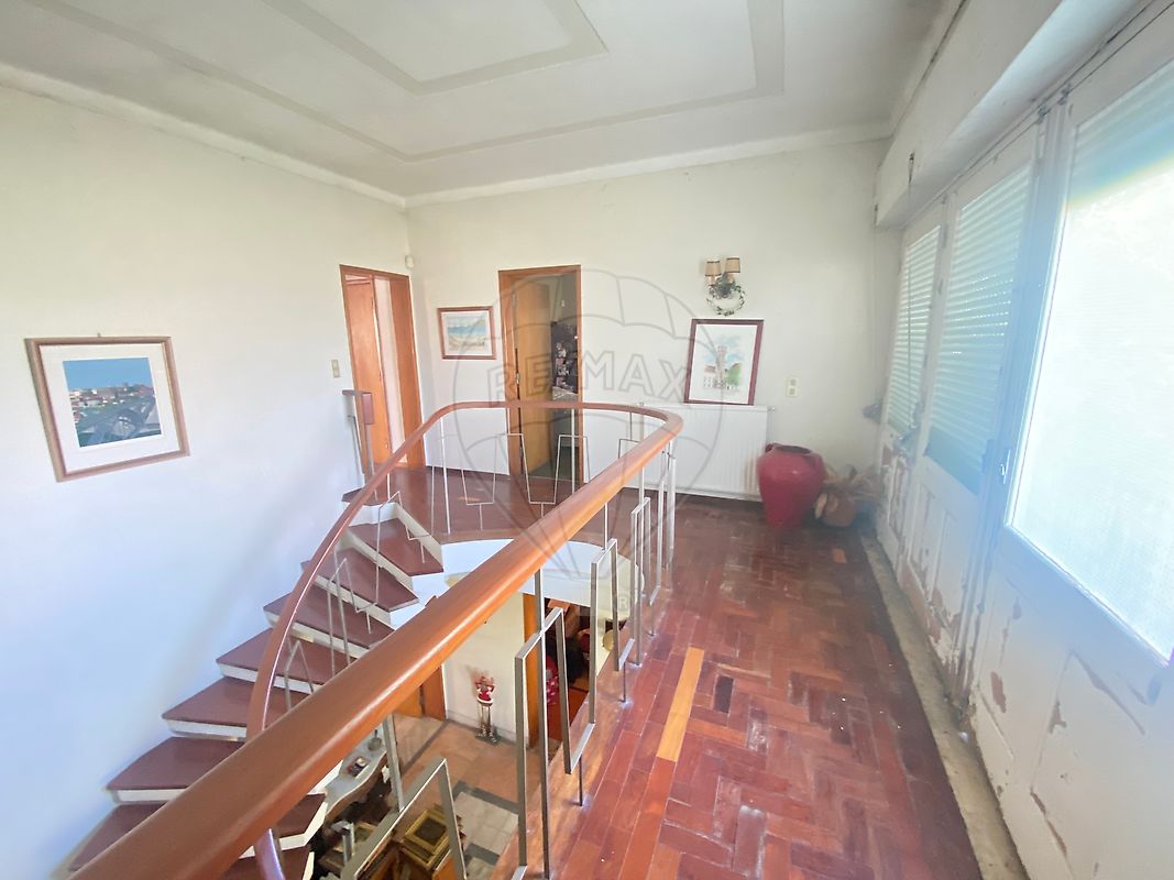 listing 121741103-191 picture-0