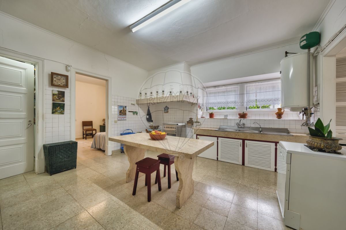 listing 121741024-676 picture-0