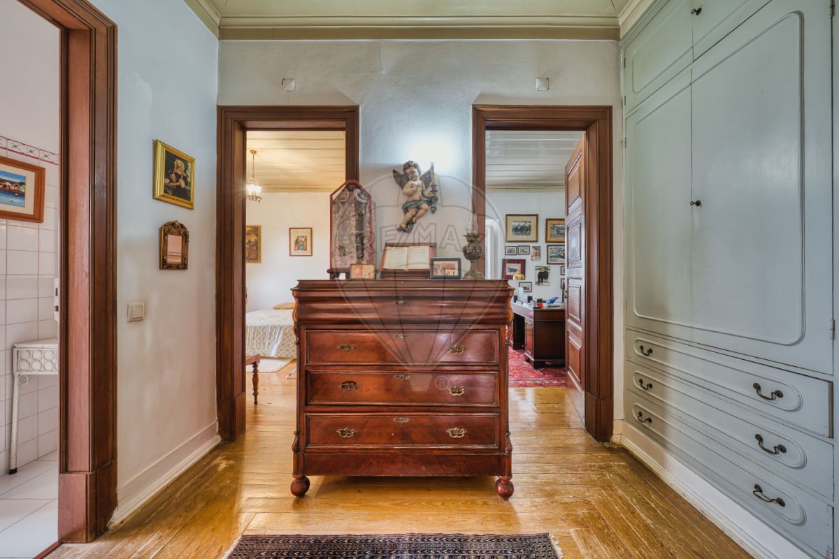 listing 121741024-676 picture-0