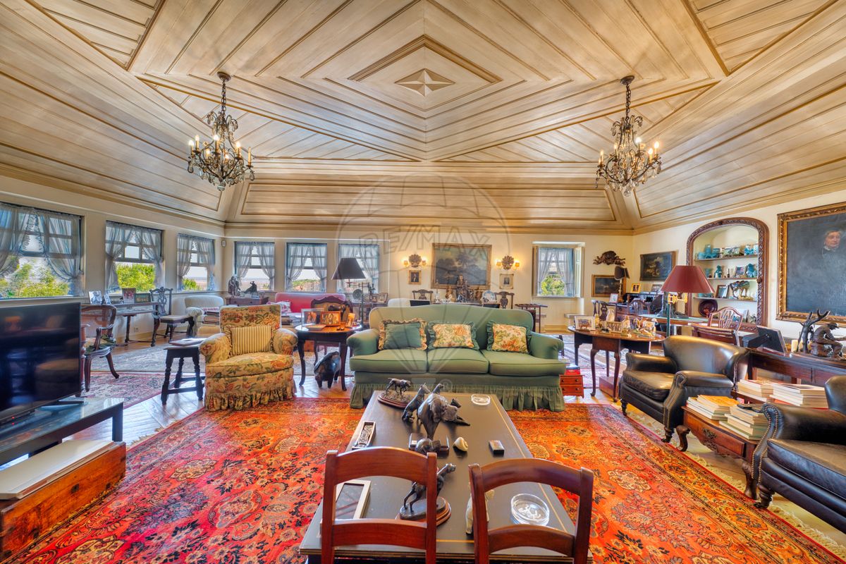 listing 121741024-676 picture-0