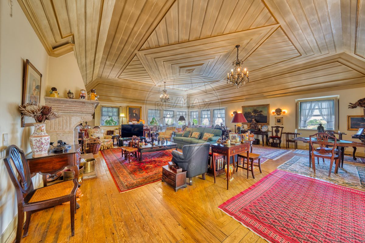 listing 121741024-676 picture-0