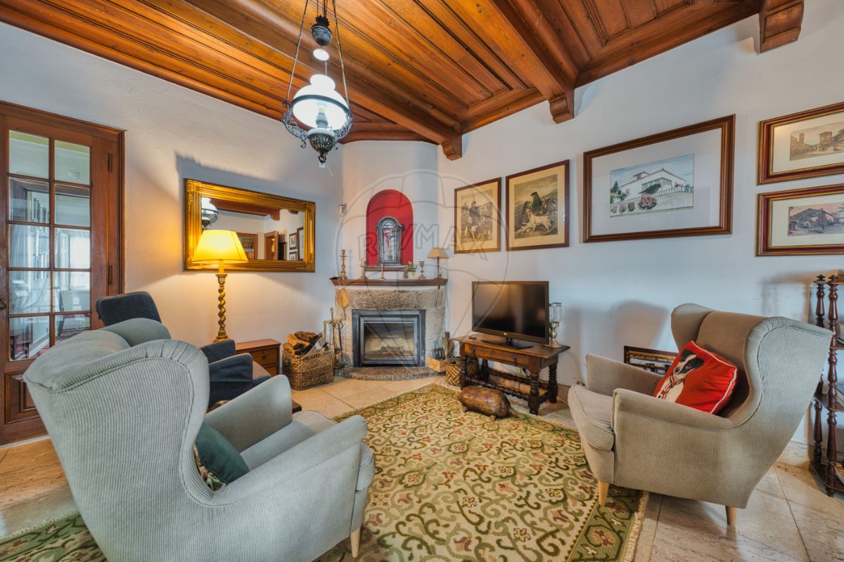 listing 121741024-676 picture-0