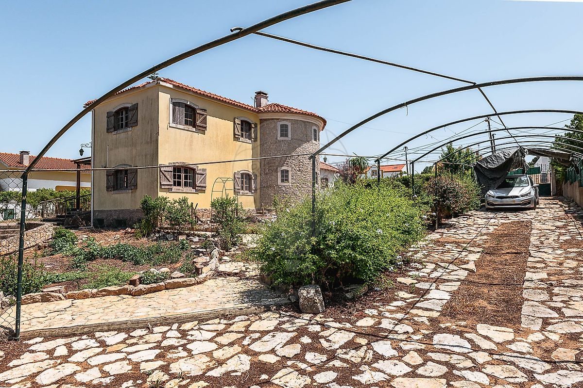 listing 121741134-3 picture-0