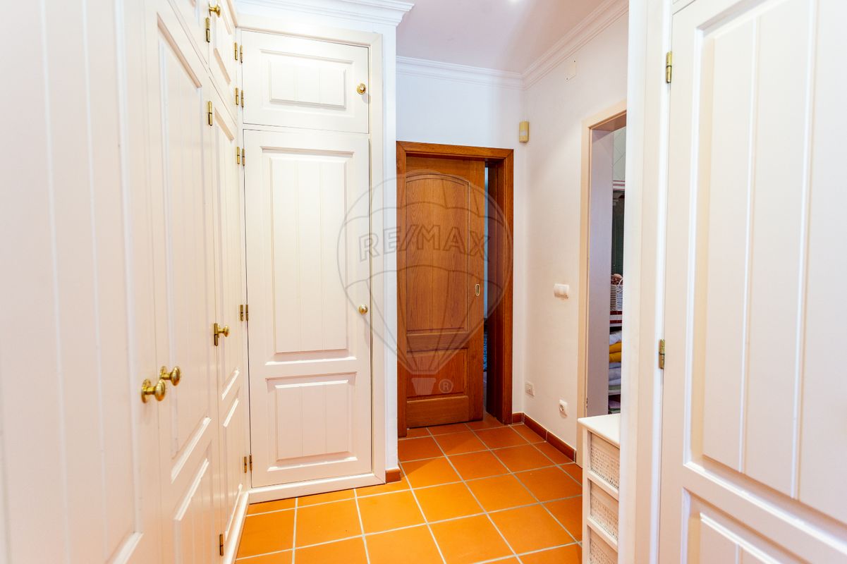 listing 121741103-197 picture-0